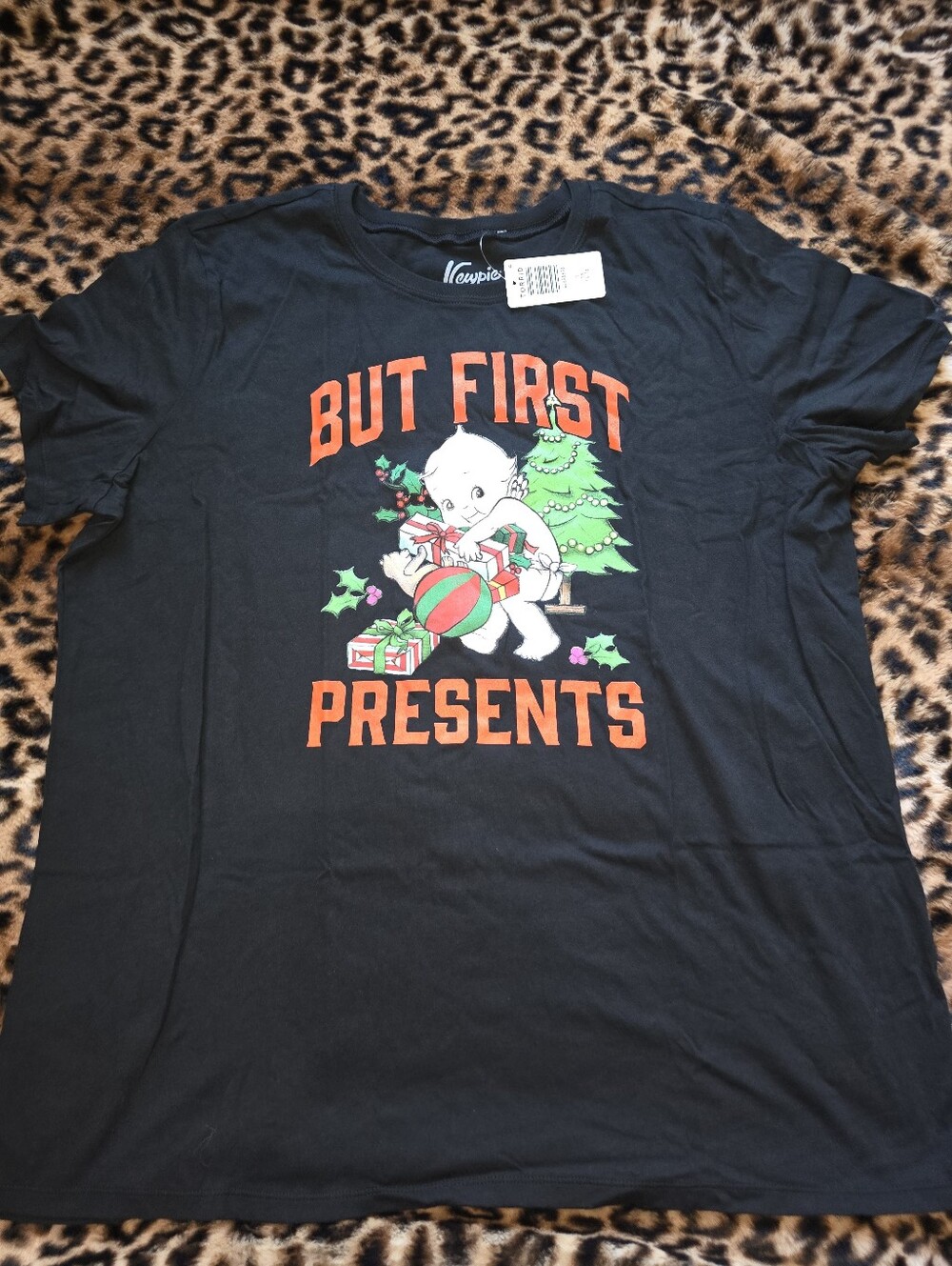 NWT Torrid Kewpie Christmas Tee Size 1